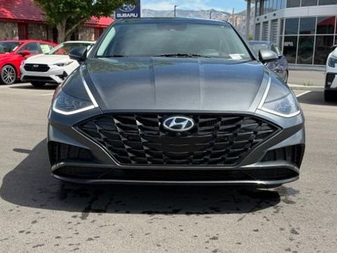 Used 2022 Hyundai Sonata Limited FWD image 6