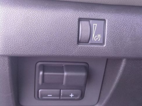 New 2026 Chevrolet Colorado ZR2 w/ Technology Package image 18