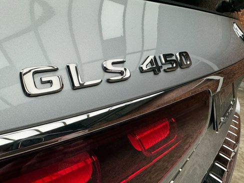 New 2026 Mercedes-Benz GLS 450 4MATIC image 5
