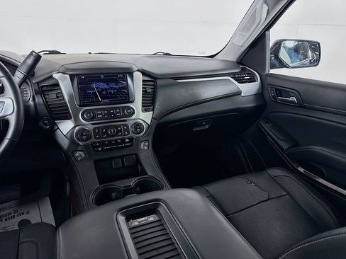 Used 2016 GMC Yukon SLT image 28