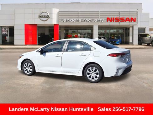 Used 2026 Toyota Corolla LE image 6