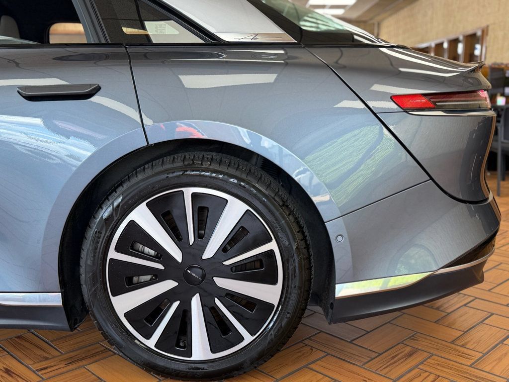 Used 2025 Lucid Air Touring AWD/4WD image 13