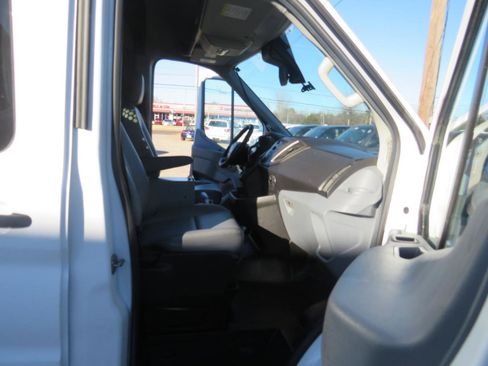 Used 2018 Ford Transit 350 350 Van Med. Roof w/Sliding Pa image 27