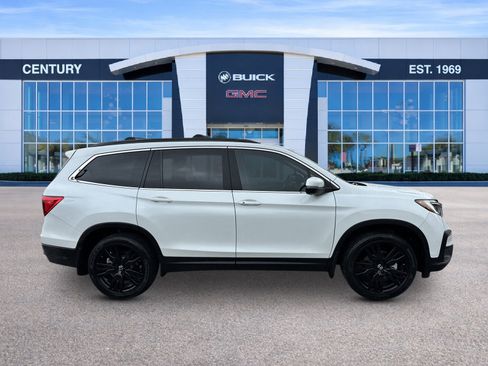 Used 2021 Honda Pilot Special Edition image 3