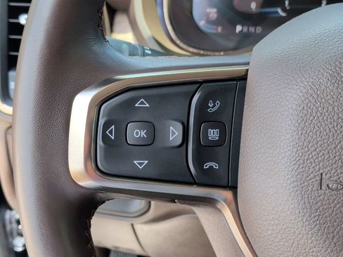 Used 2026 RAM 2500 Limited AWD/4WD image 19