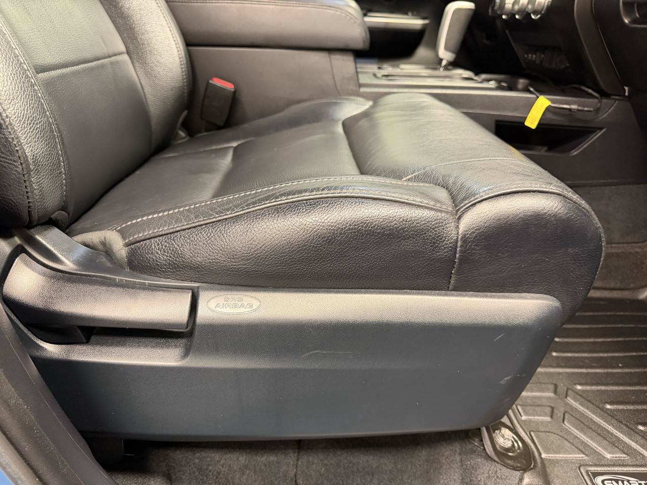 Used 2021 Toyota Tundra SR5 w/ SR5 Leather Package AWD/4WD image 16