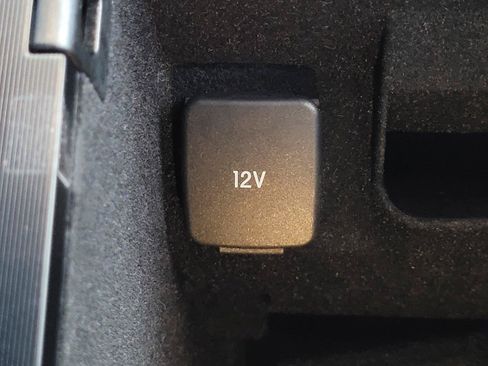 Used 2024 Lincoln Corsair FWD w/ Equipment Group 101A image 18