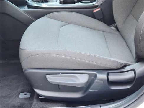 Used 2025 Kia K4 LX image 18