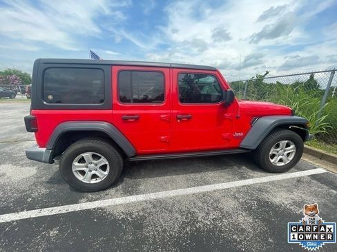 Used 2018 Jeep Wrangler Unlimited Sport S AWD/4WD image 13