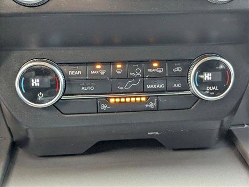 Used 2019 Ford Expedition XLT w/ Cargo Package image 15