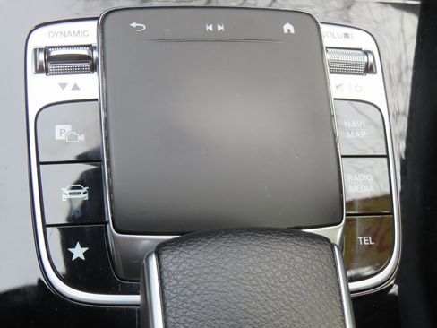 Used 2020 Mercedes-Benz GLE 350 4MATIC image 12