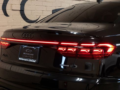Used 2023 Audi A8 L 3.0T w/ Luxury Package image 14