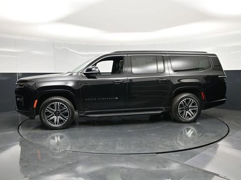 New 2026 Jeep Grand Wagoneer L 4WD image 7