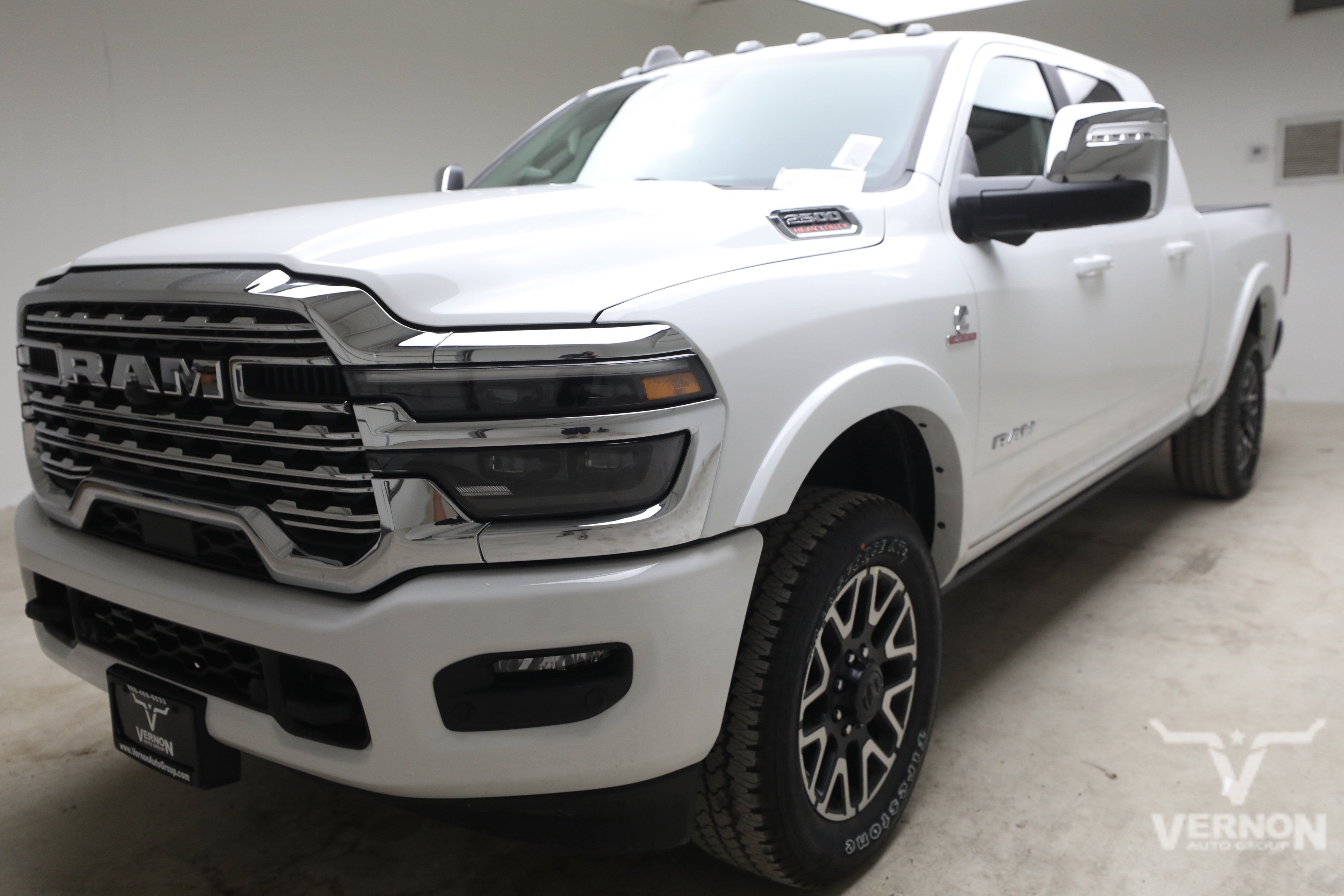 New 2027 RAM 2500 Limited AWD/4WD image 1