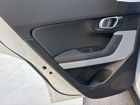 Used 2023 Polestar Polestar 2 w/ Pilot Pack image 19