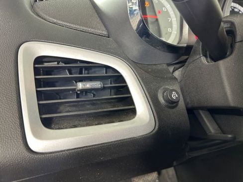 Used 2017 GMC Terrain SLE image 19