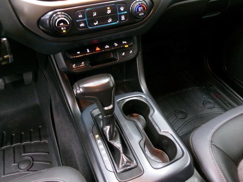 Used 2020 Chevrolet Colorado Z71 image 36