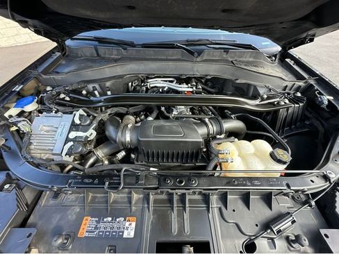 Used 2022 Ford Explorer Platinum w/ Equipment Group 601A image 40