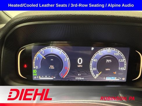 Used 2024 Jeep Wagoneer Series III AWD/4WD image 35