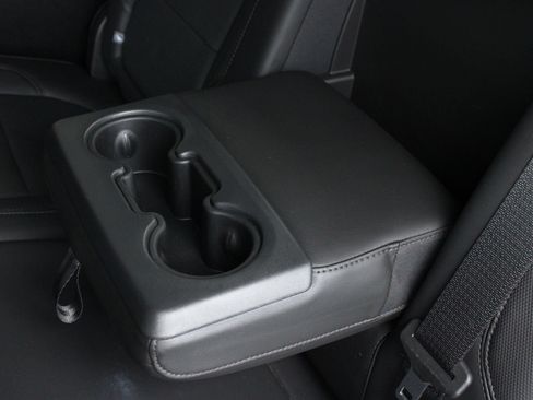 Used 2020 Chevrolet Silverado 2500 High Country AWD/4WD image 23