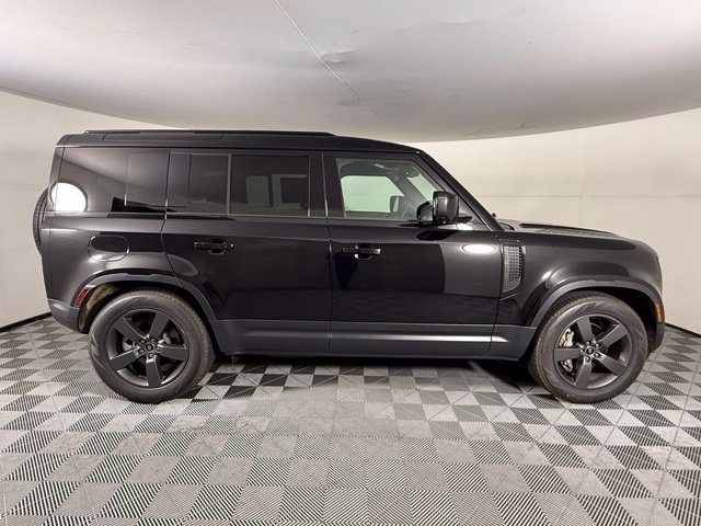 Certified 2025 Land Rover Defender 110 S AWD/4WD image 8