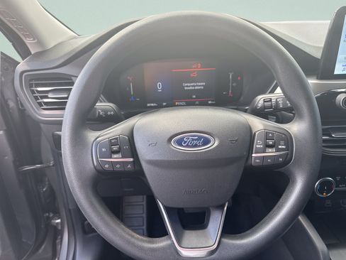 Used 2025 Ford Escape Active AWD/4WD image 12