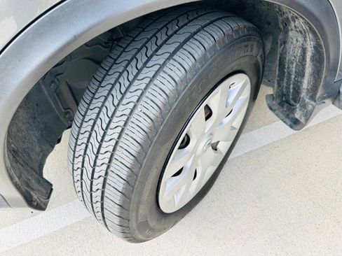 Used 2019 Nissan Rogue Sport S image 29