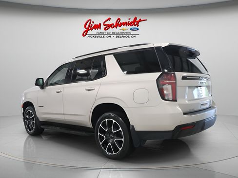 Used 2024 Chevrolet Tahoe RST w/ Luxury Package AWD/4WD image 4
