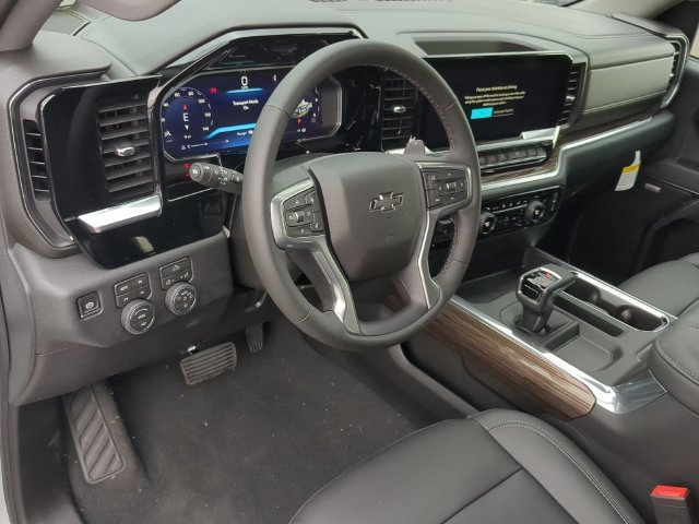New 2026 Chevrolet Silverado 1500 RST w/ Convenience Package II AWD/4WD image 11