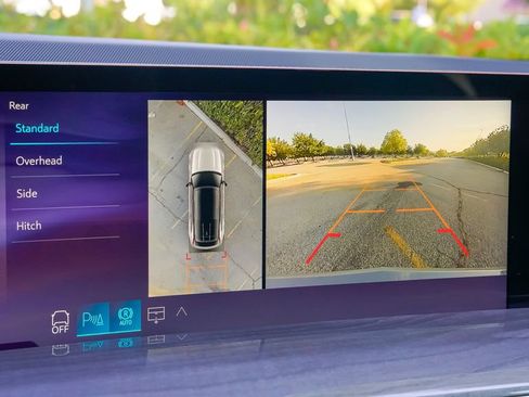 Certified 2026 Cadillac Escalade IQ Sport 2 image 30