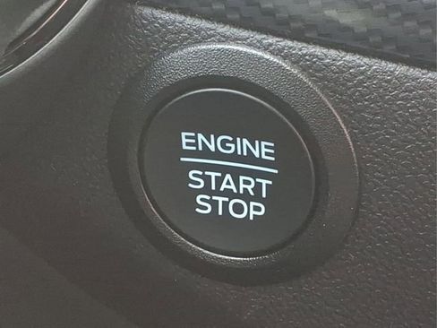 Used 2025 Ford Escape ST-Line AWD/4WD image 22