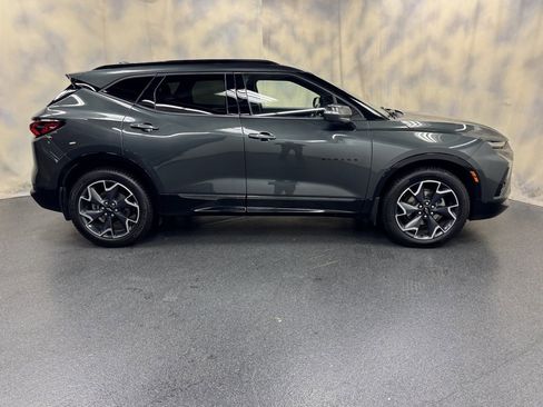 Used 2020 Chevrolet Blazer RS w/ LPO, Floor Liner Package image 9