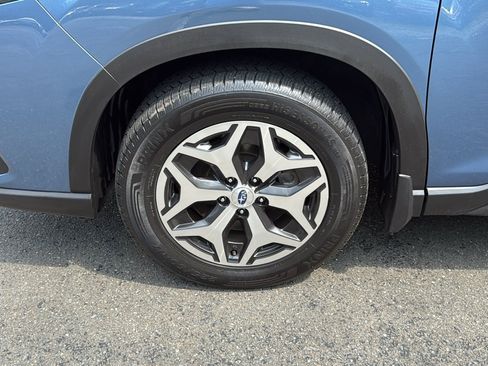 Certified 2023 Subaru Forester Premium AWD/4WD image 10