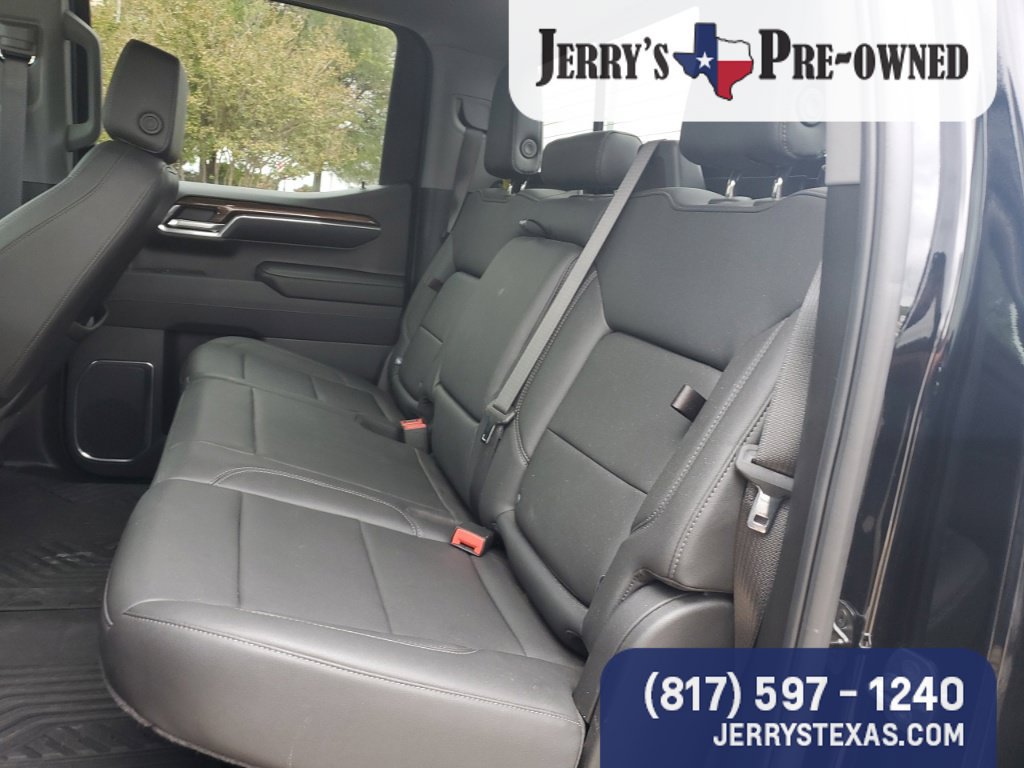 Used 2024 Chevrolet Silverado 1500 RST AWD/4WD image 9