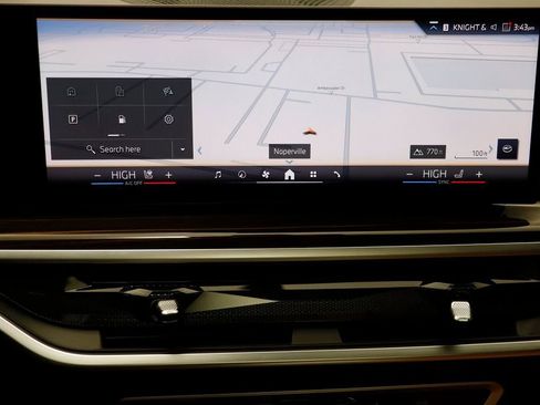 Certified 2026 BMW X5 xDrive40i w/ Climate Comfort Package image 10