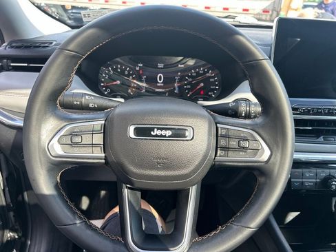 Used 2022 Jeep Compass Limited w/ Sun and Sound Group AWD/4WD image 15