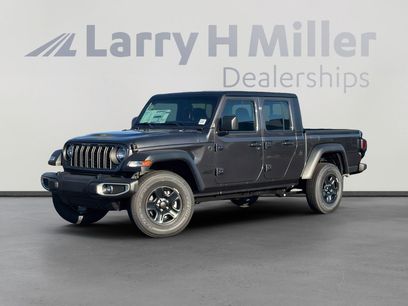 New 2025 Jeep Gladiator Sport