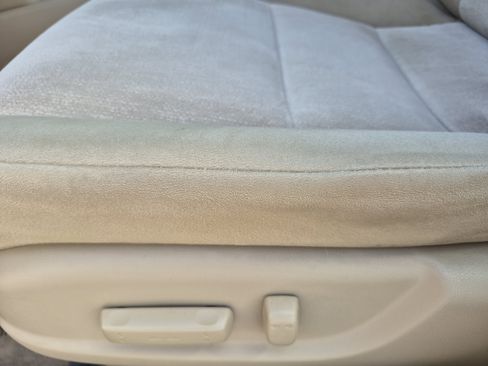 Used 2010 Honda Accord LX-P image 24