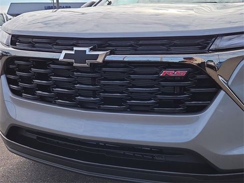 New 2026 Chevrolet Trax RS w/ Sunroof Package image 10