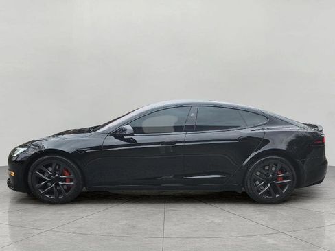 Used 2024 Tesla Model S Plaid image 7