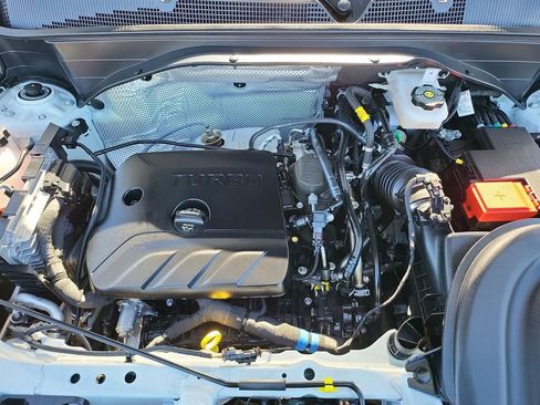 Certified 2025 Chevrolet TrailBlazer ACTIV w/ Convenience Package image 21