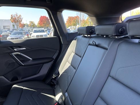 Used 2026 BMW X1 xDrive28i w/ M Sport Package image 33