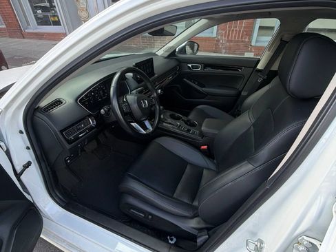 Used 2024 Honda Civic Touring image 7