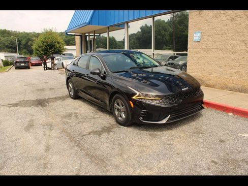 Used 2023 Kia K5 LXS FWD image 1