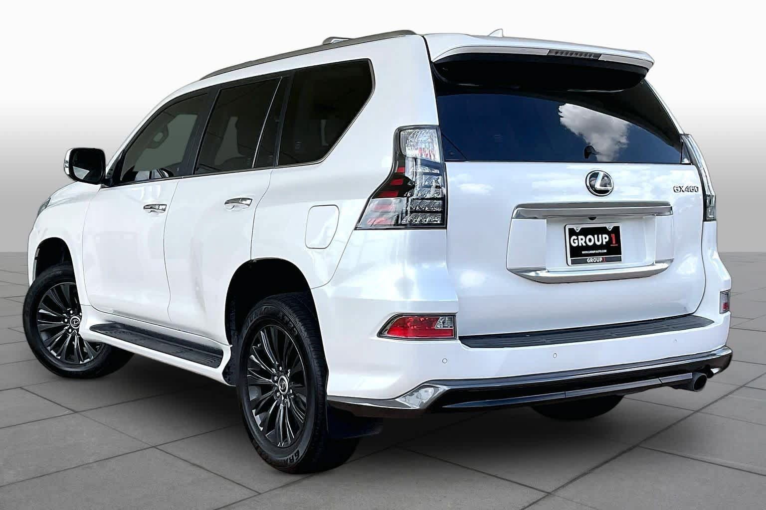 Used 2023 Lexus GX 460 Luxury w/ Sport Design Package AWD/4WD image 10