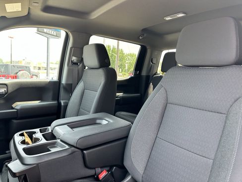 Used 2023 Chevrolet Silverado 1500 Custom image 7