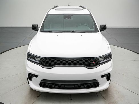 Used 2024 Dodge Durango GT image 9