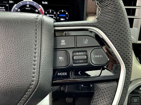 Certified 2025 Toyota Sequoia Capstone image 23