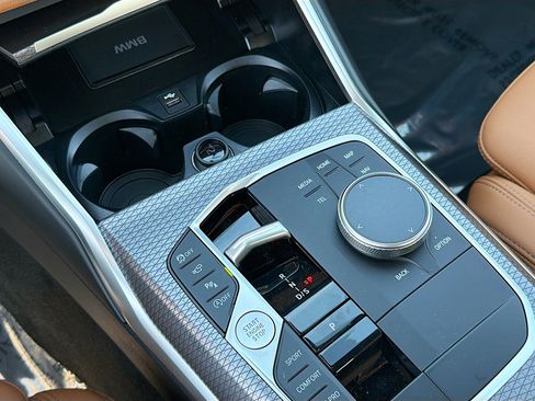 New 2026 BMW 330i Sedan w/ Convenience Package image 29