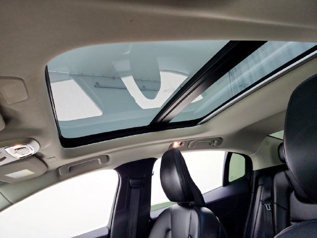 Used 2020 Volvo S60 T5 Momentum FWD image 30